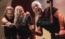 TERASTA ROCK RÜZGARLARI ESTİ