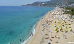 ALANYA'DA TURİZM SEZONU YÜZDE 88 DOLULUK ORANIYLA DEVAM EDİYOR