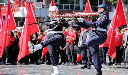 ANTALYA'DA CUMHURİYET'İN 101. YILI BÜYÜK BİR COŞKUYLA KUTLANDI.