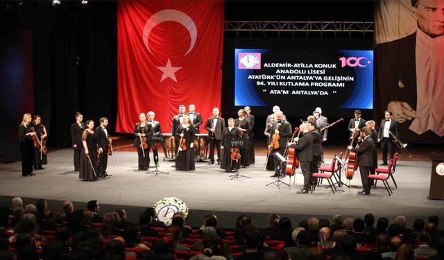 Atatürk'ün Antalya'ya gelişinin 94. Yıldönümü Kutlandı.