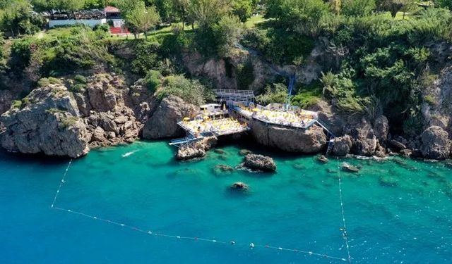 Muratpaşa’da plajlara giriş Bu yılda ücretsiz