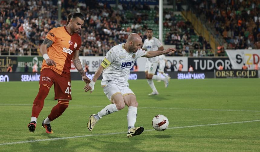 Corendon Alanyaspor, Galatasaray Karşısında 4-0'lık Mağlubiyetle Ayrıldı