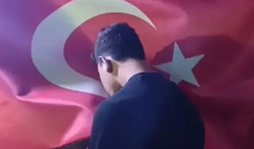 Türk Bayrağına Uzanan Eller Cezasız Kalmayacaktır