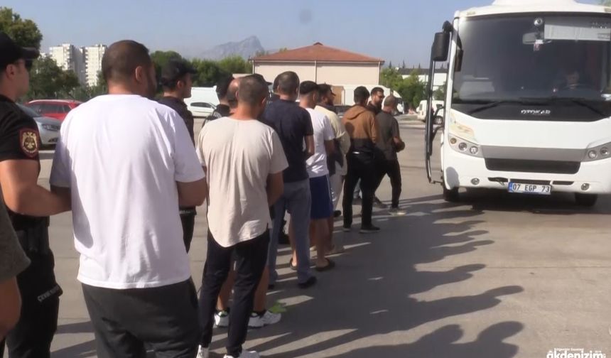 ANTALYA’DA 490 ARANAN ŞAHIS YAKALANDI